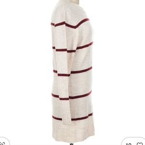 Line & Dot Pullover Sweater